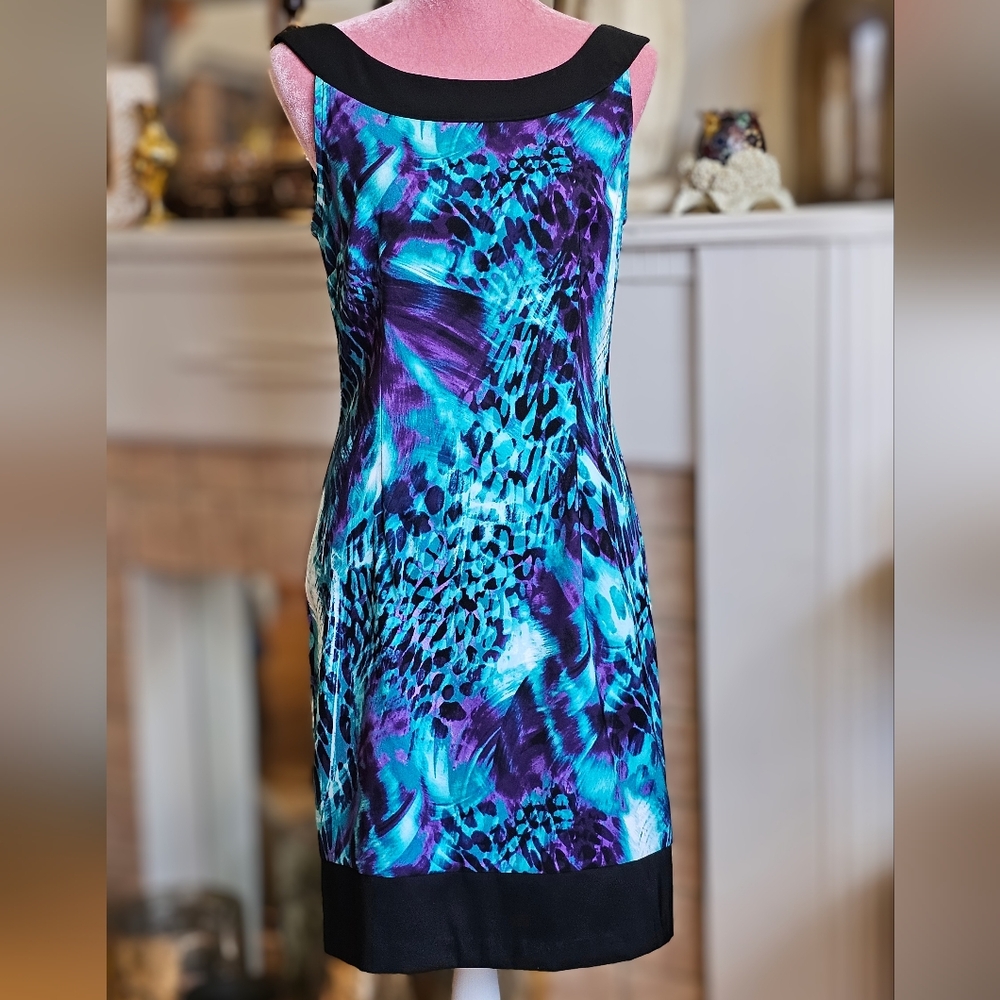 Connected Apparel Sleeveless Dress. Size 10